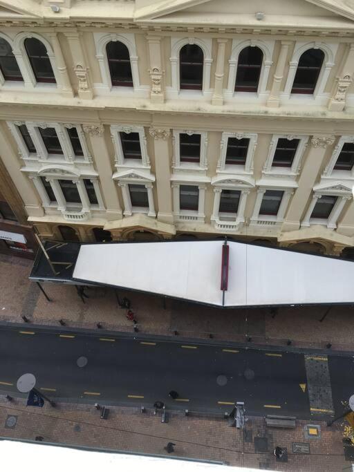 Outstanding Central Lambton Quay Apartment Wellington Dış mekan fotoğraf